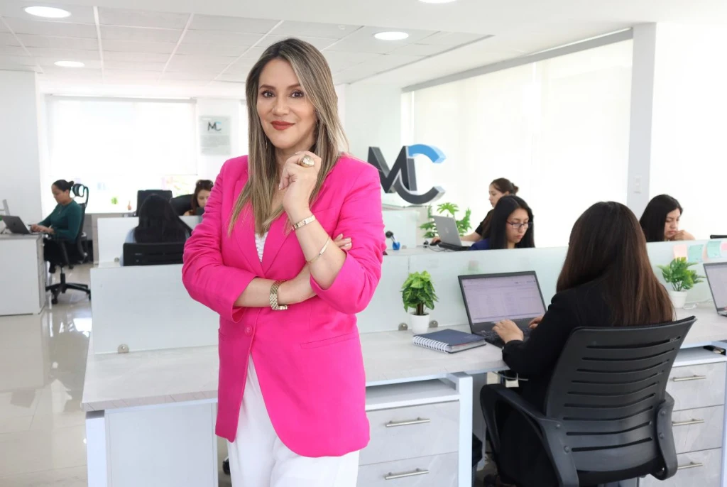 Números Asociados y Servicios