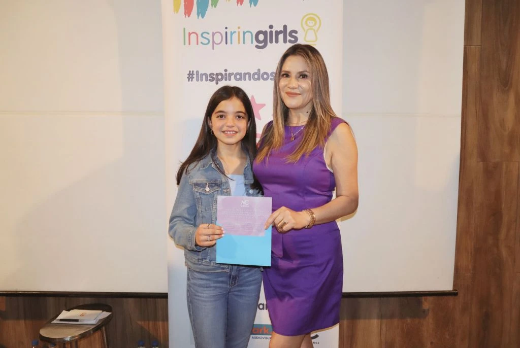 Números Asociados y Servicios