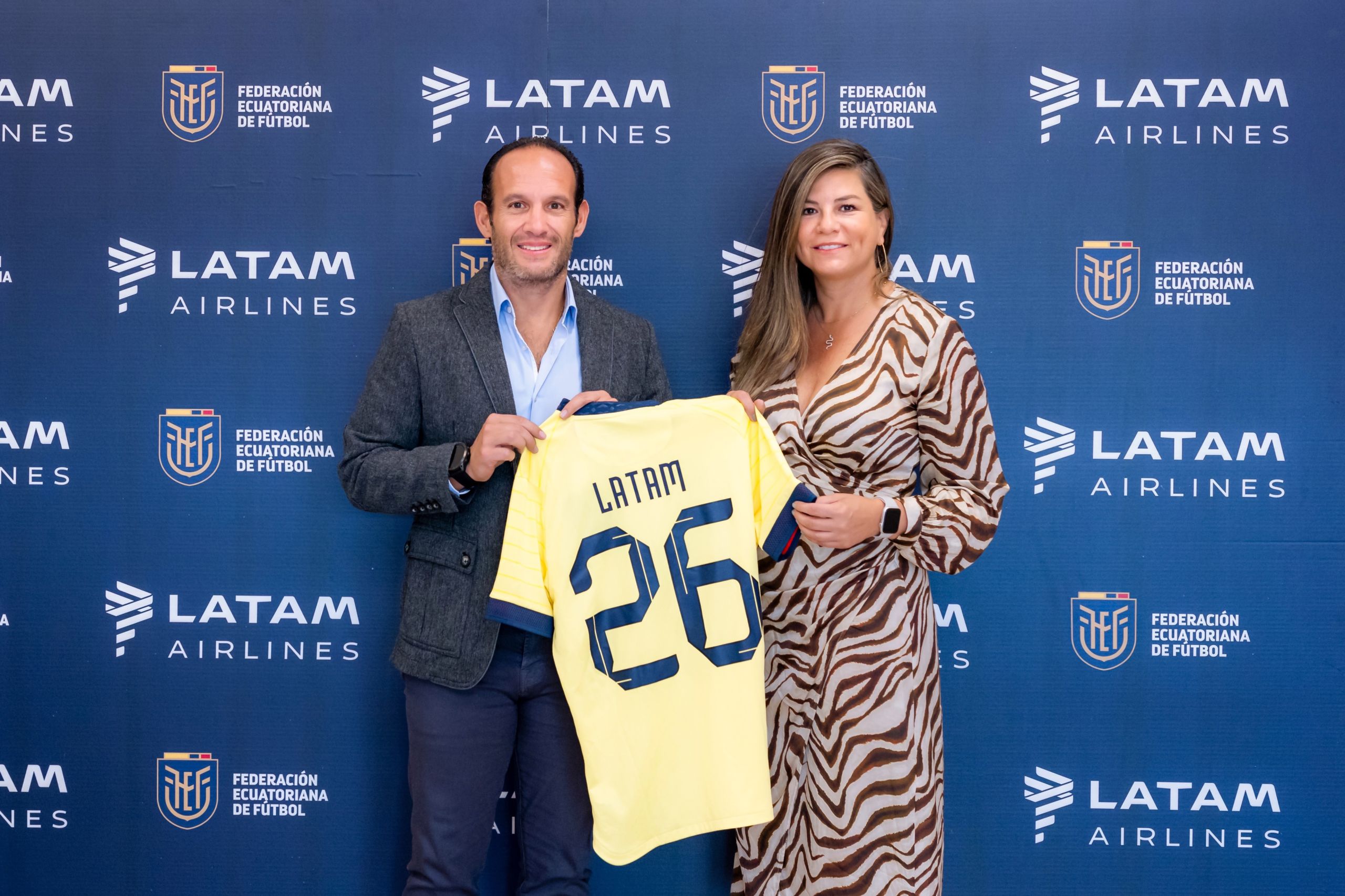 Números Asociados y Servicios