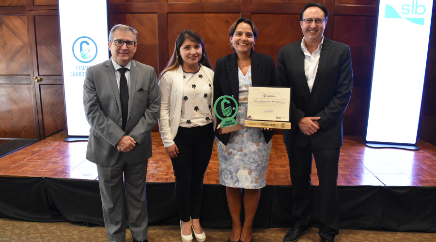 Números Asociados y Servicios