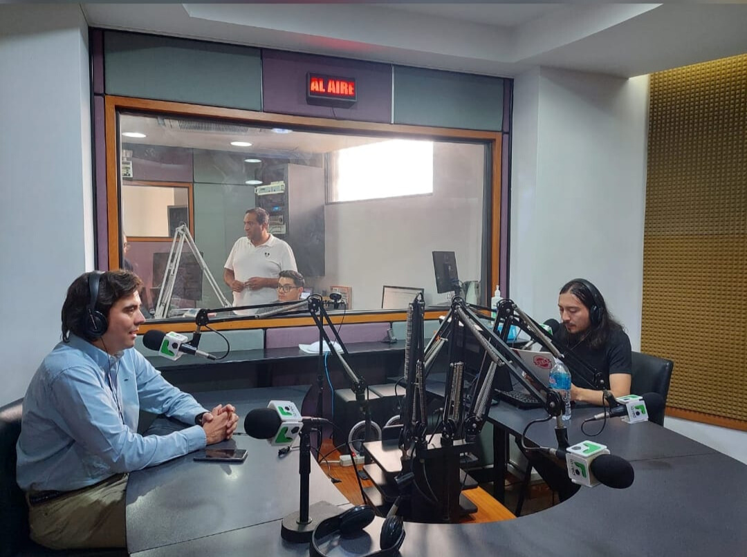 Números Asociados y Servicios