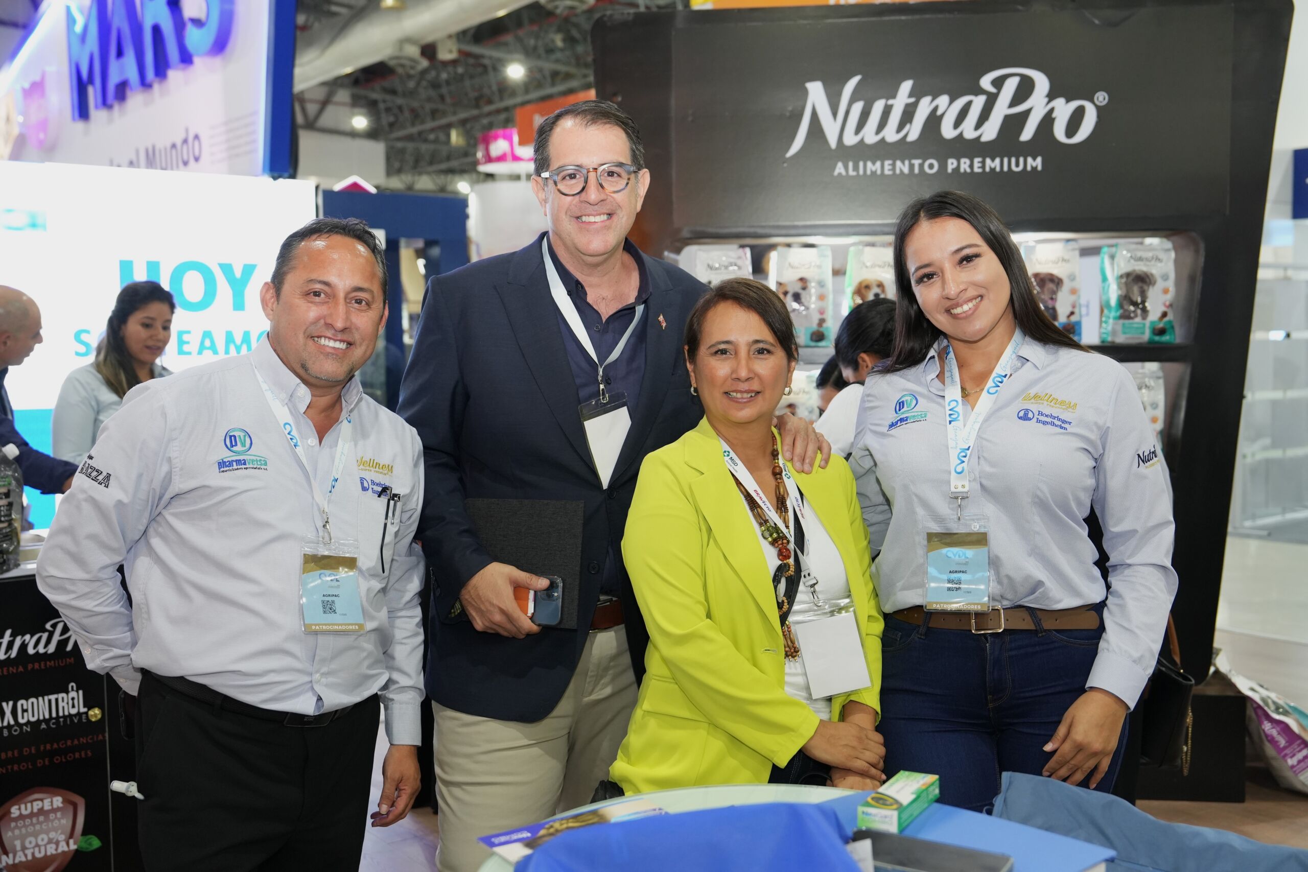 Números Asociados y Servicios