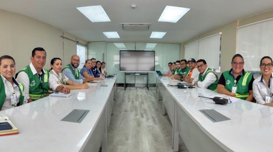 Números Asociados y Servicios