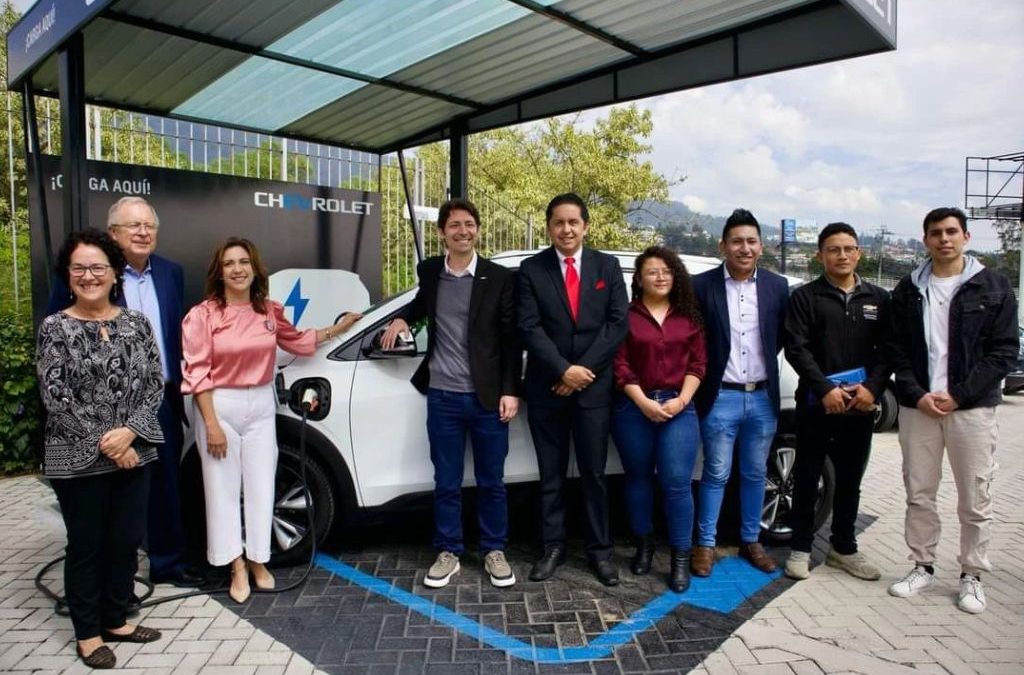 Fudela: Conecta tu futuro una iniciativa que conecta oportunidades, jóvenes, movilidad sostenible y un futuro para todos