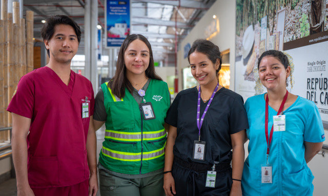 Números Asociados y Servicios