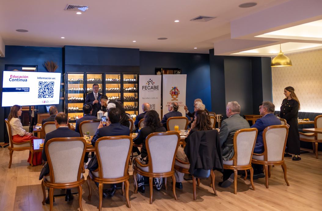 Números Asociados y Servicios