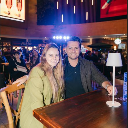 Números Asociados y Servicios