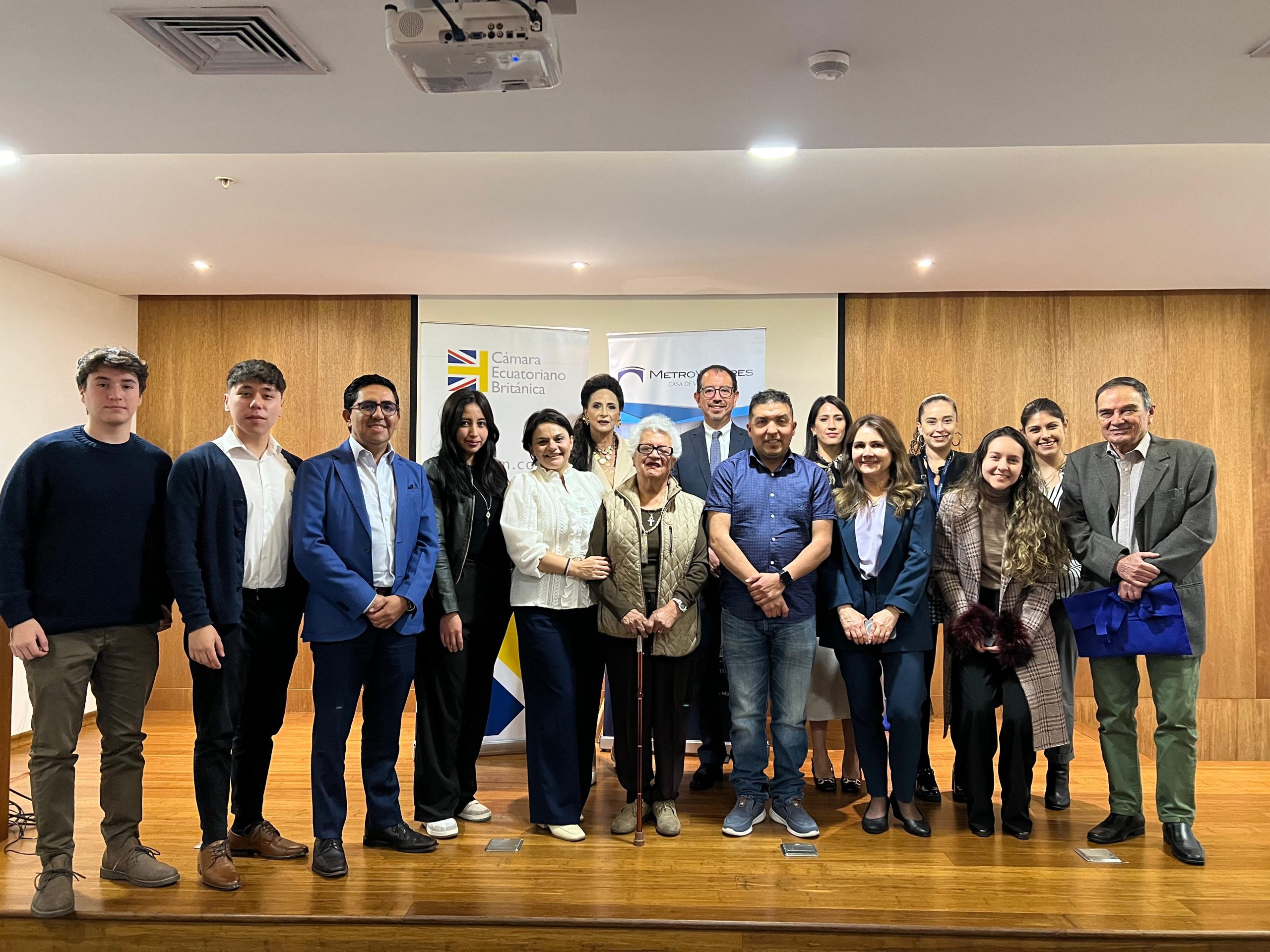 Números Asociados y Servicios