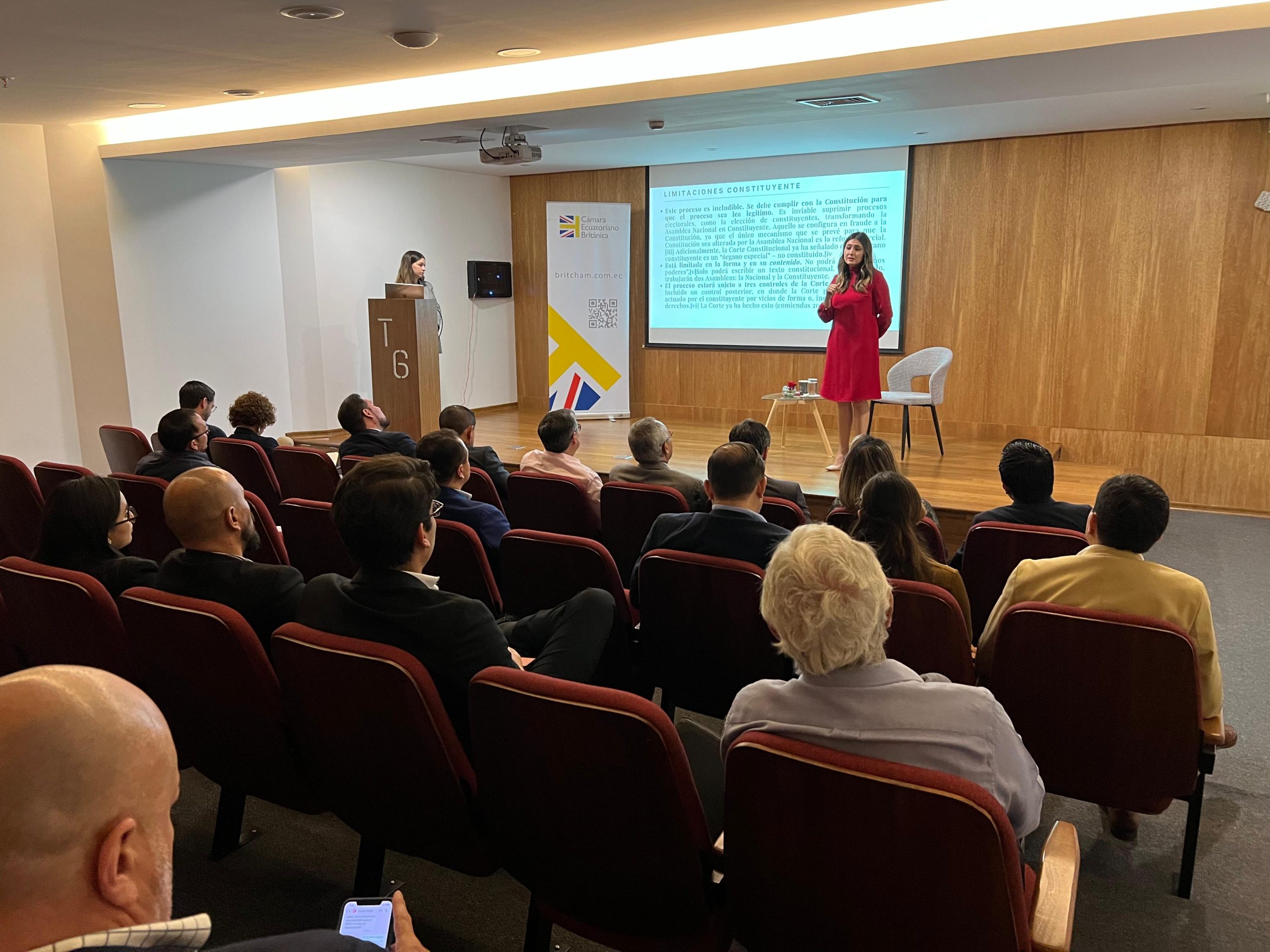 Números Asociados y Servicios