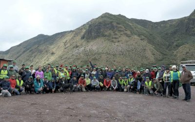 Colaboradores de Produbanco Recolectaron 2.5 Toneladas de Basura y Trabajaron en Jornadas de Reforestación y Limpieza en Cinco Ciudades del País